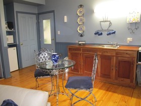 Maz's on the Mountain