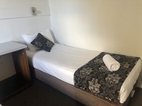 Commercial Hotel Nambour