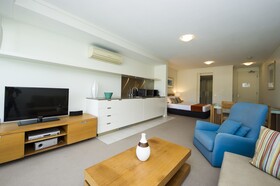 Blue On Blue Superior Studio Room