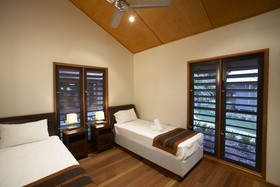 Pure Magnetic Villa