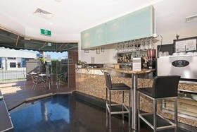 Comfort Inn & Suites Northgate Airport