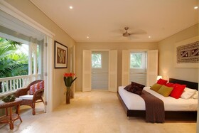 Latitude 16 On Grant Street