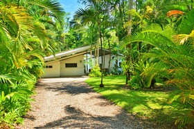 Pavilions In The Palms