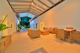 Pavilions In The Palms