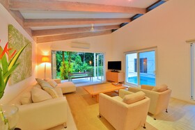 Pavilions In The Palms