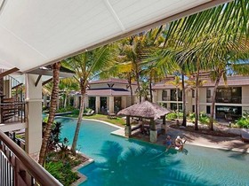 Pullman Port Douglas Sea Temple Resort & Spa