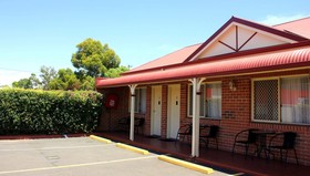 Roma Mid Town Motor Inn