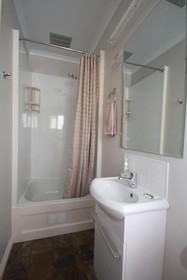 Seaforth Holiday Units