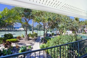 Beach Breakers Resort