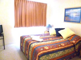 Lindomare Apartments