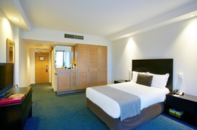 Crowne Plaza Surfers Paradise