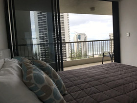 Genesis Holiday Apartments