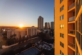 Sun City by Holiday Holiday