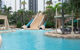 Sun City by Q Stay