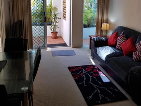 Surfers Beach Resort One