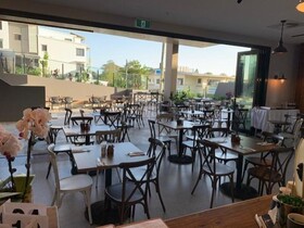 Essence Suites Taringa