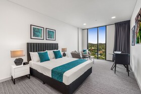Essence Suites Taringa