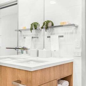Essence Suites Taringa