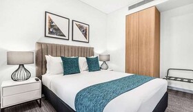 Essence Suites Taringa