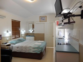 Tiaro Tourist StopOver