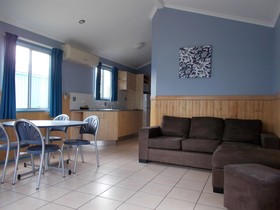 Lake Tinaroo Holiday Park