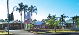 Allan Cunningham Motel