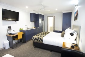 Altitude Motel