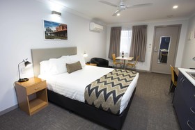 Altitude Motel