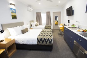 Altitude Motel