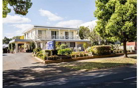 Applegum Inn
