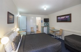 Applegum Inn
