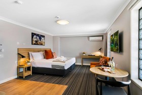 Potters Toowoomba Boutique Hotel