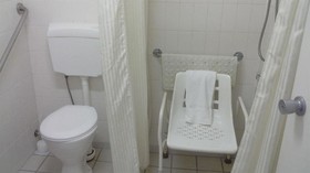Cluden Park Motor Inn