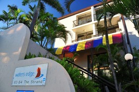 Holiday Apartments Waters Edge The Strand