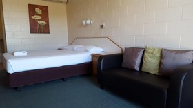 Island View Motel