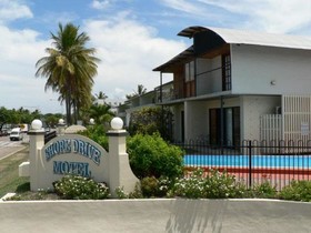 ShoreDrive Motel