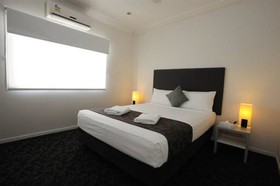 ShoreDrive Motel