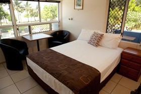 Strand Motel