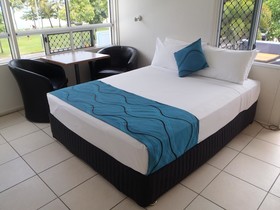 Strand Motel