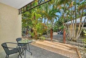 Comfort Inn & Suites Trinity Beach Club