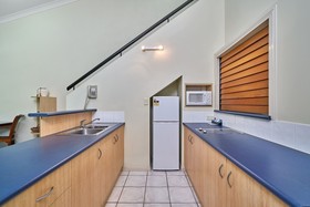 Comfort Inn & Suites Trinity Beach Club