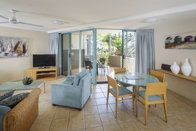 Coral Sands Beachfront Resort