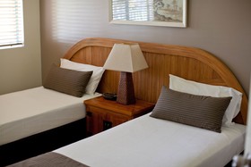 Coral Sands Beachfront Resort