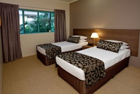 Coral Sands Beachfront Resort