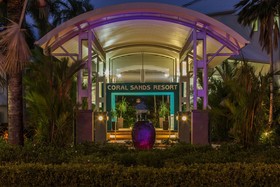 Coral Sands Beachfront Resort