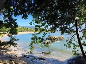Costa Royale Trinity Beach