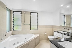 Sea Point on Trinity Beach