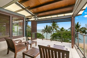 Sea Point on Trinity Beach