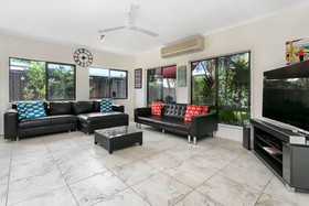 Trinity Breezes at Trinity Beach