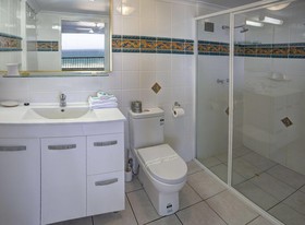 Pelican Sands Resort